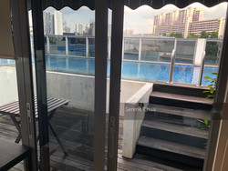 alexis photo thumbnail #3